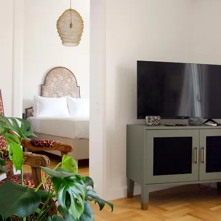 Lydia ארמופוליס