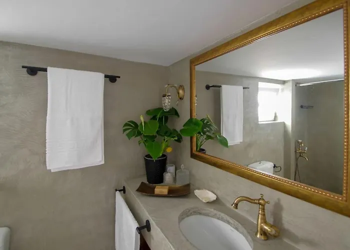 Lydia דירה ארמופוליס