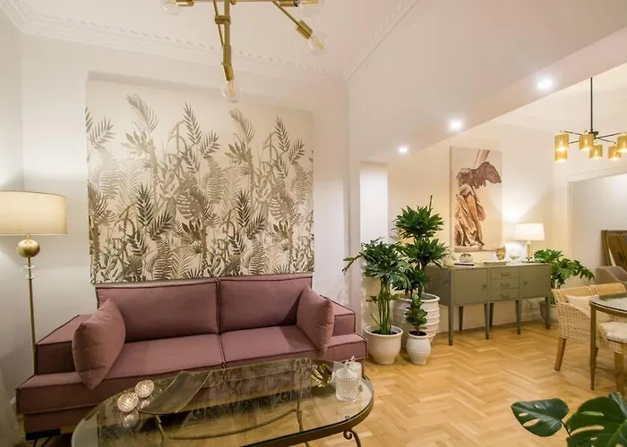 Lydia ארמופוליס